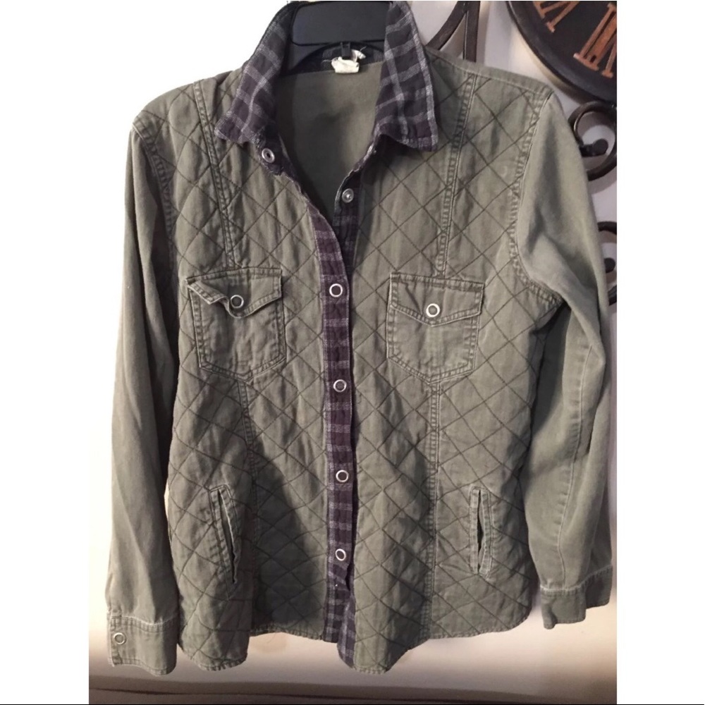 Gimmicks by BKE The buckle size medium jacket